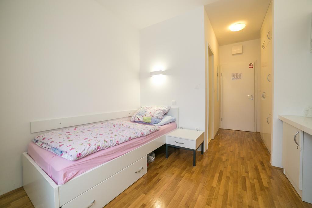 Rooms Kampus Split Exterior photo